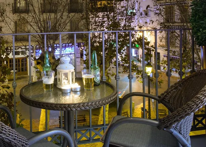 Plaza Cavana 5