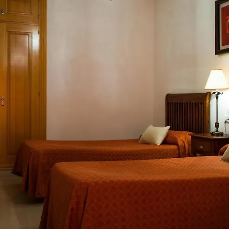 Apartment Plaza Cavana 5