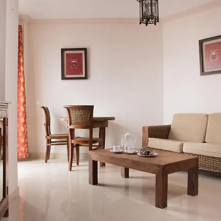 Apartment Plaza Cavana 5